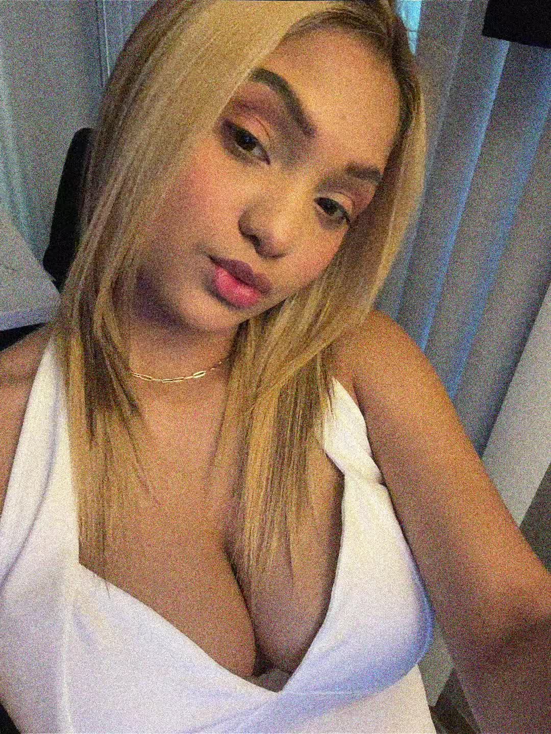 @𝘈𝘯𝘥𝘳𝘦𝘪𝘯𝘢🐆