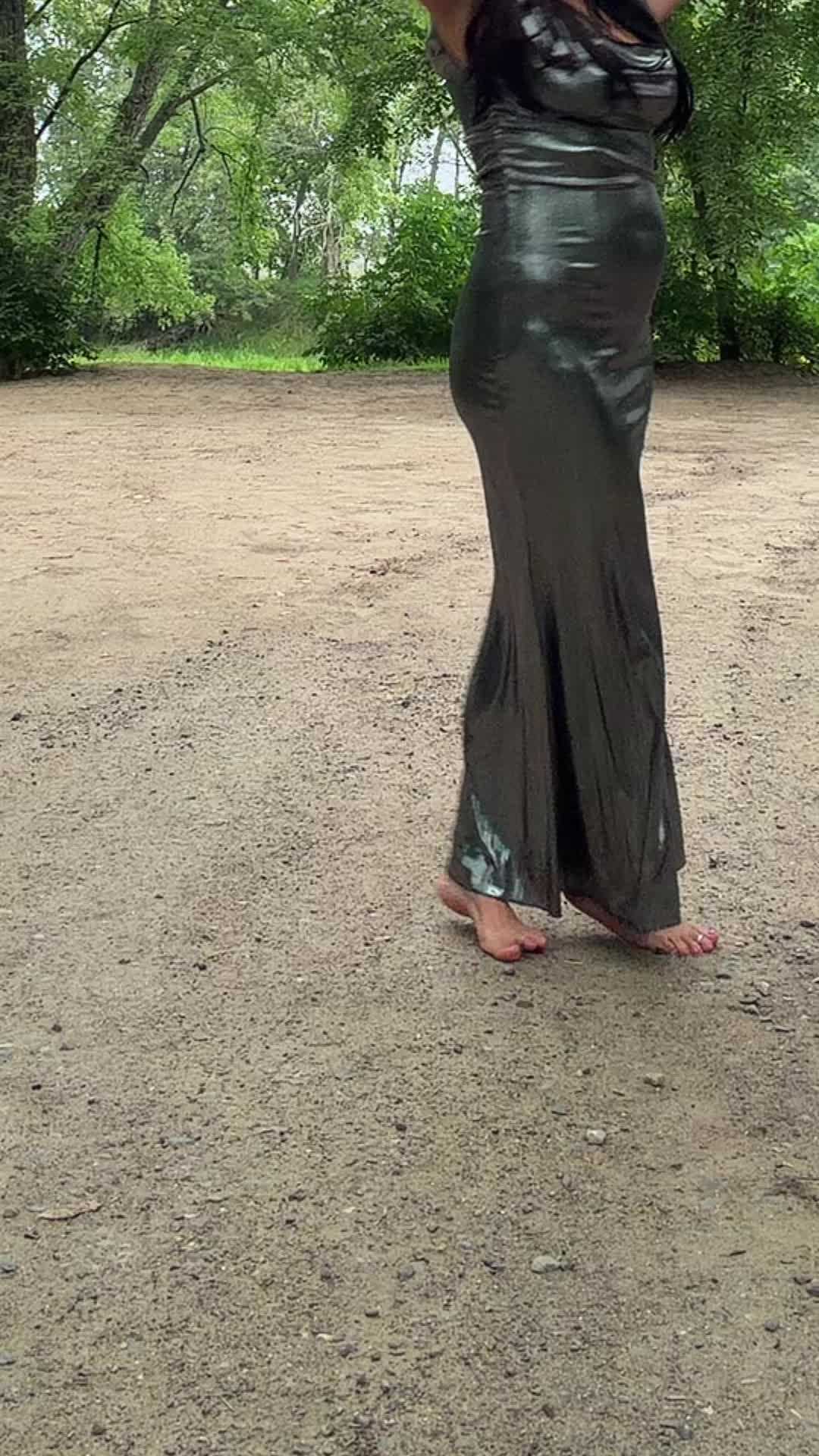 @barefootmamamnfree