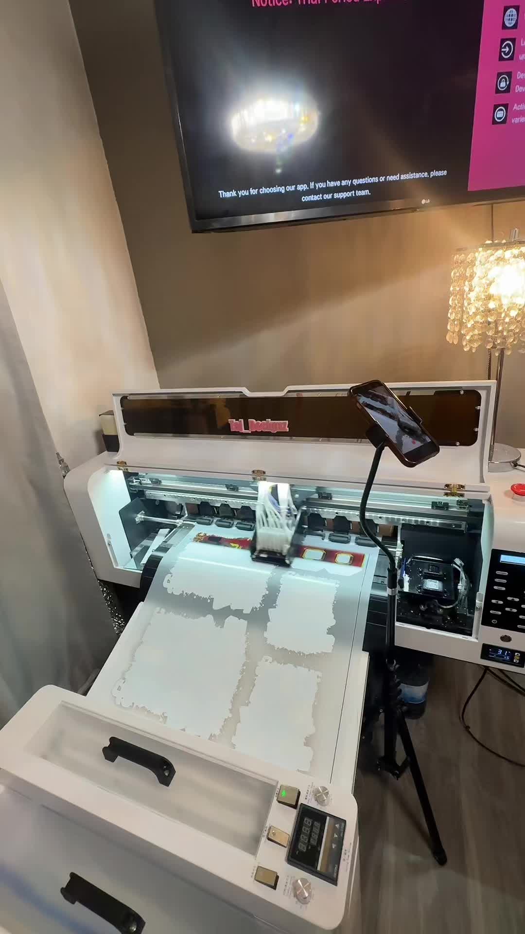 @Tajdesignz