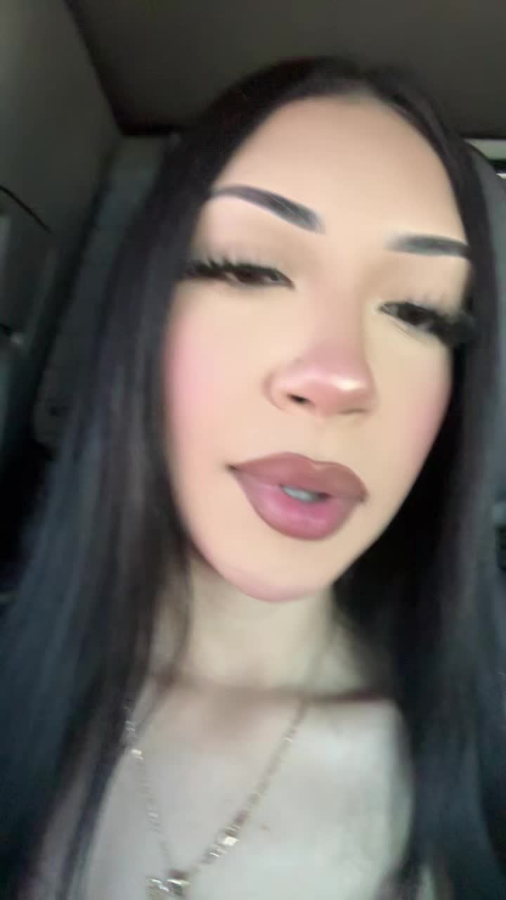 @emicarre21
