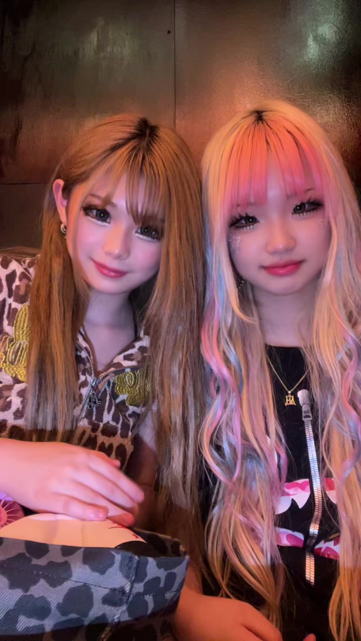 @なぎ🌺🌈KOGYARU専属モデル