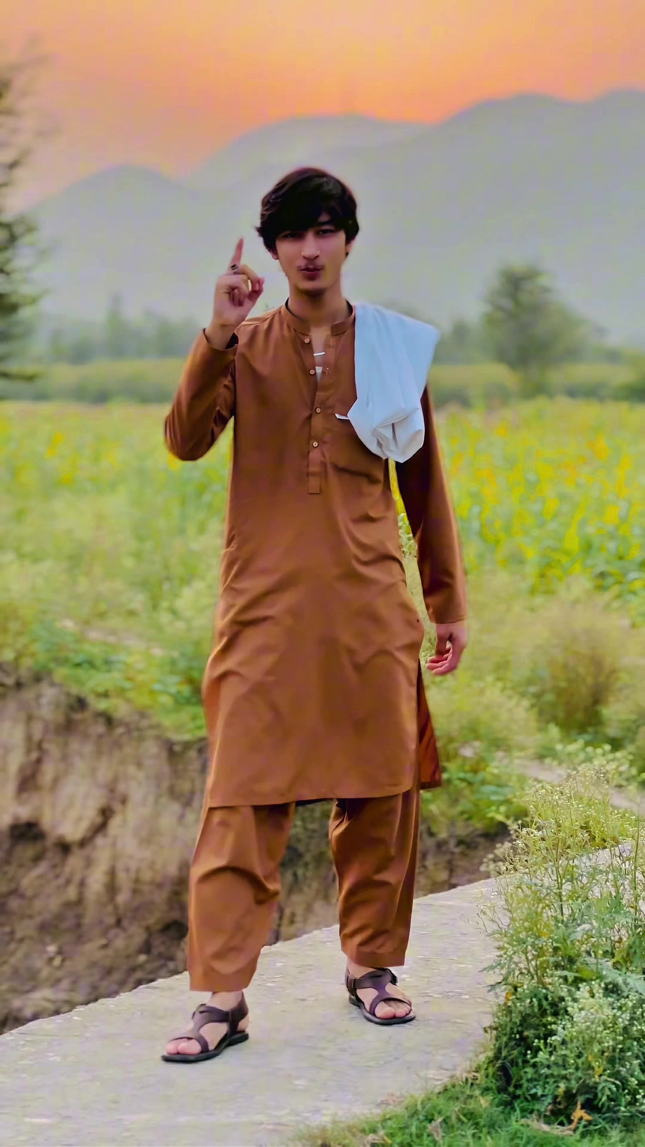 @MAlik✌️🥷