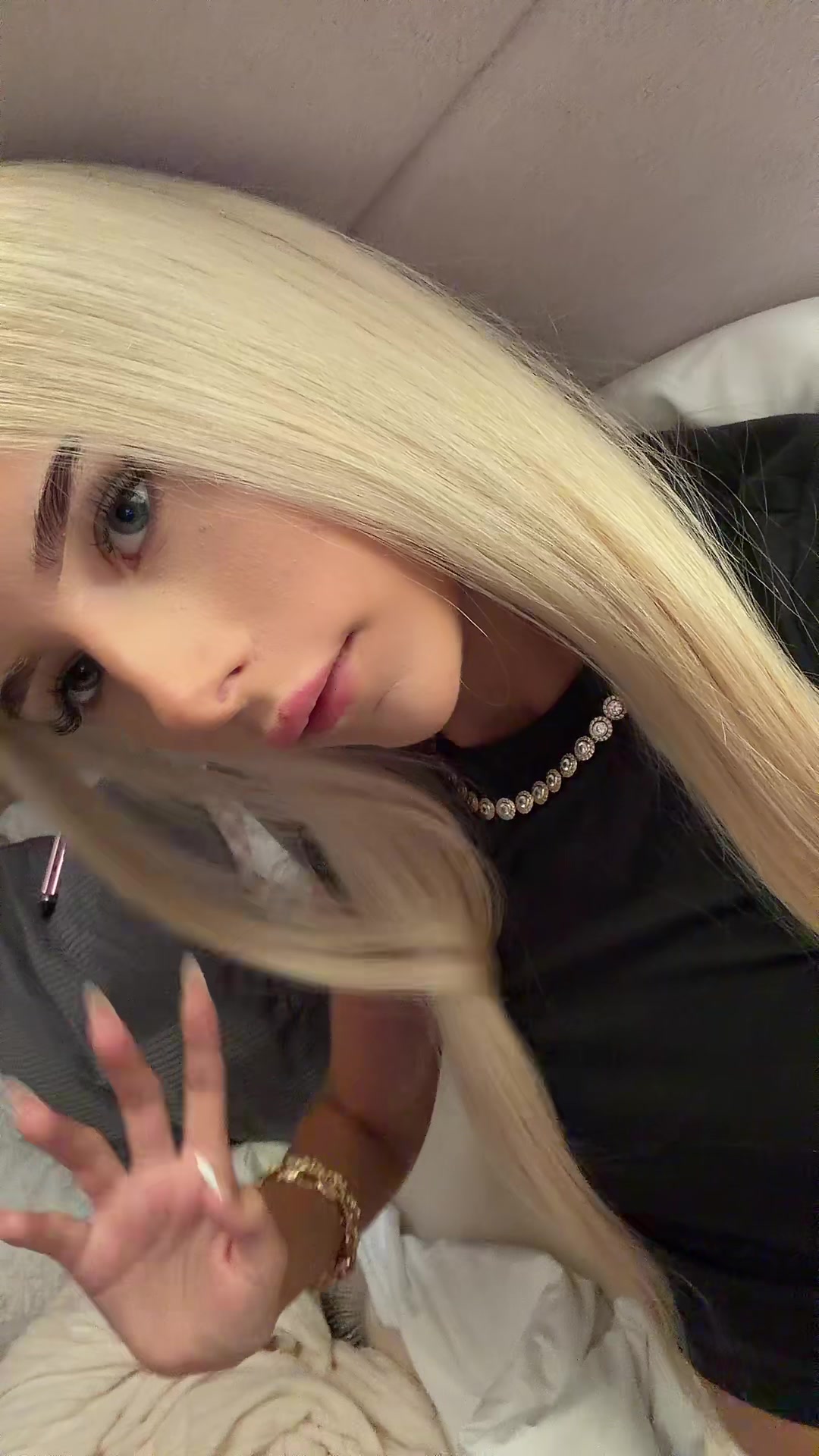 @𝓜 𝓔 𝓖