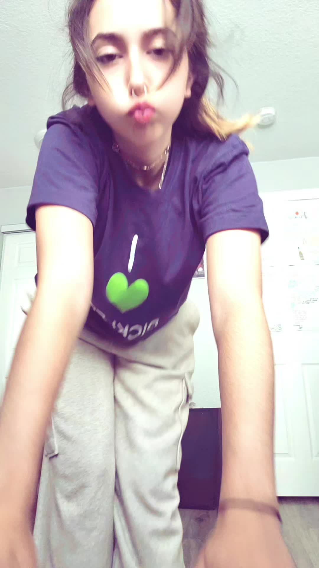 @fiona<3