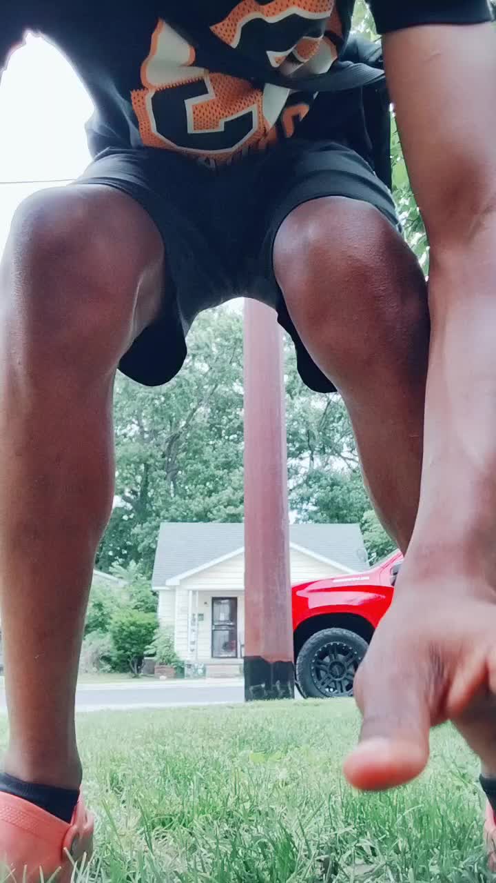 @strongkidJoe!