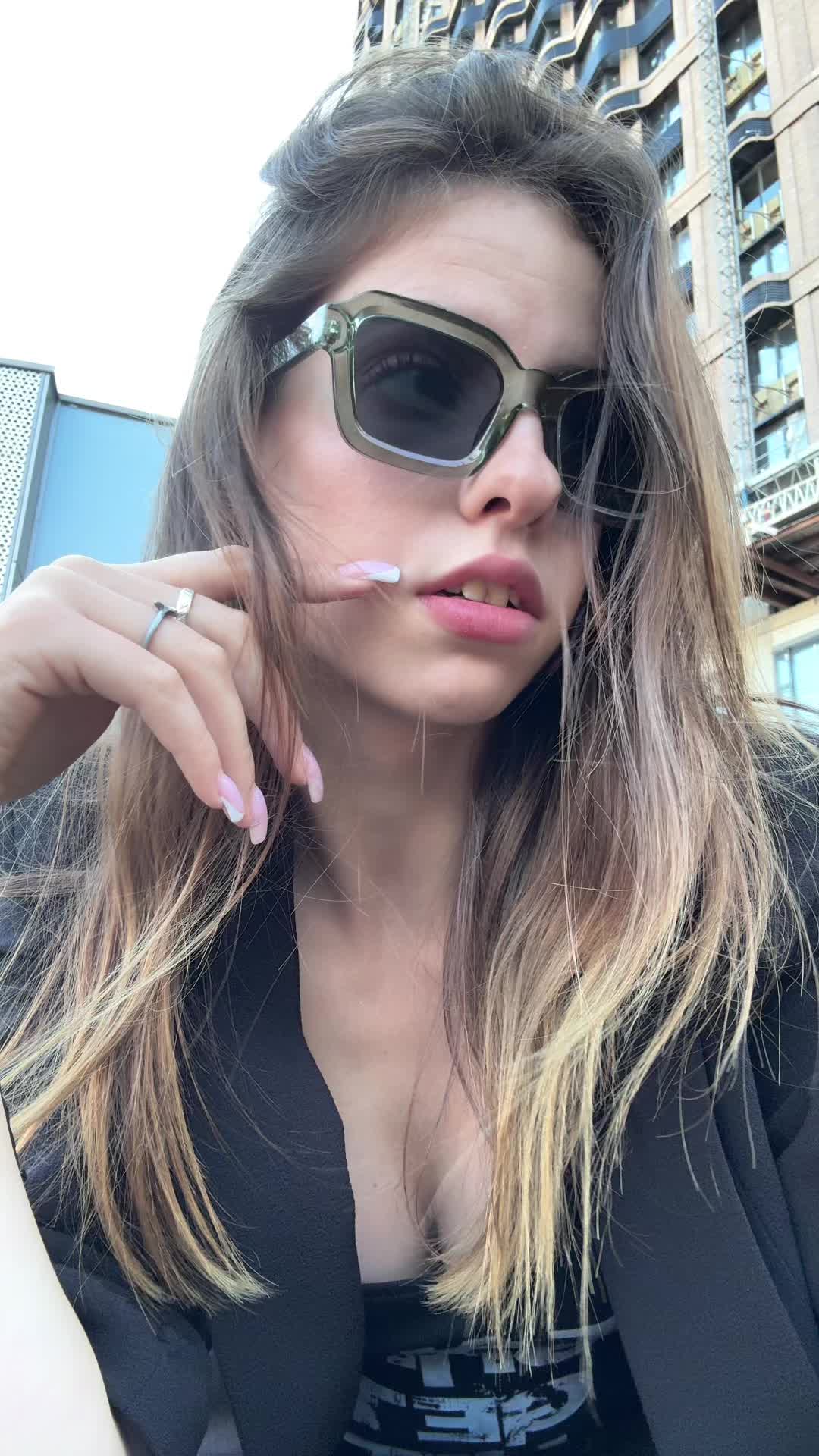 @нюта