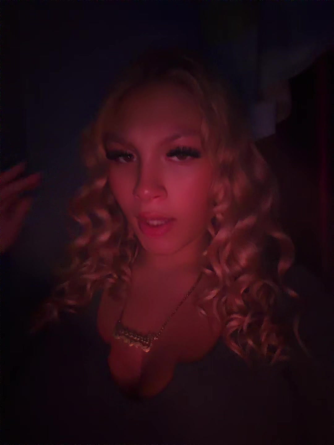 @pradamar_