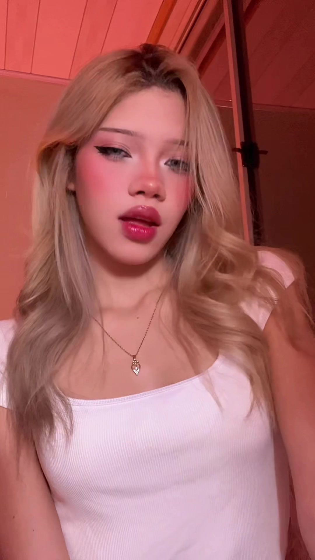 @Yuli🦋