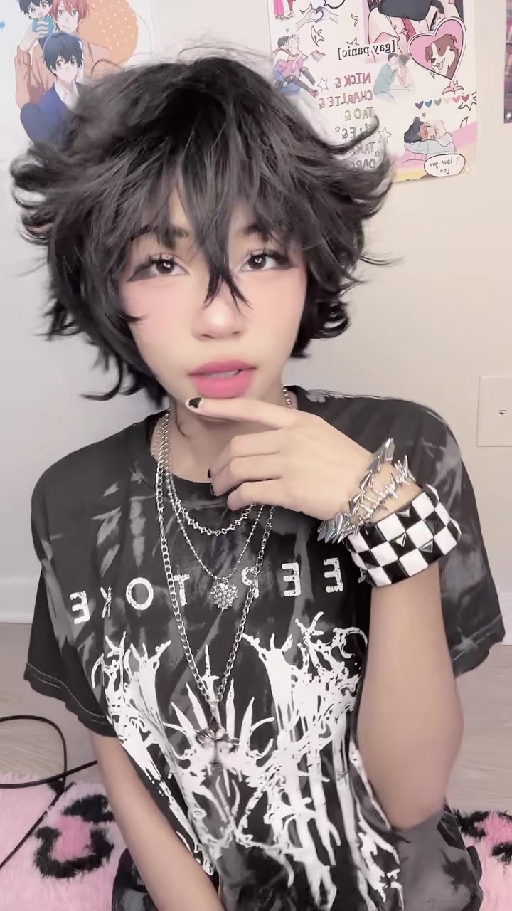 @Korey (chaos)🌧️