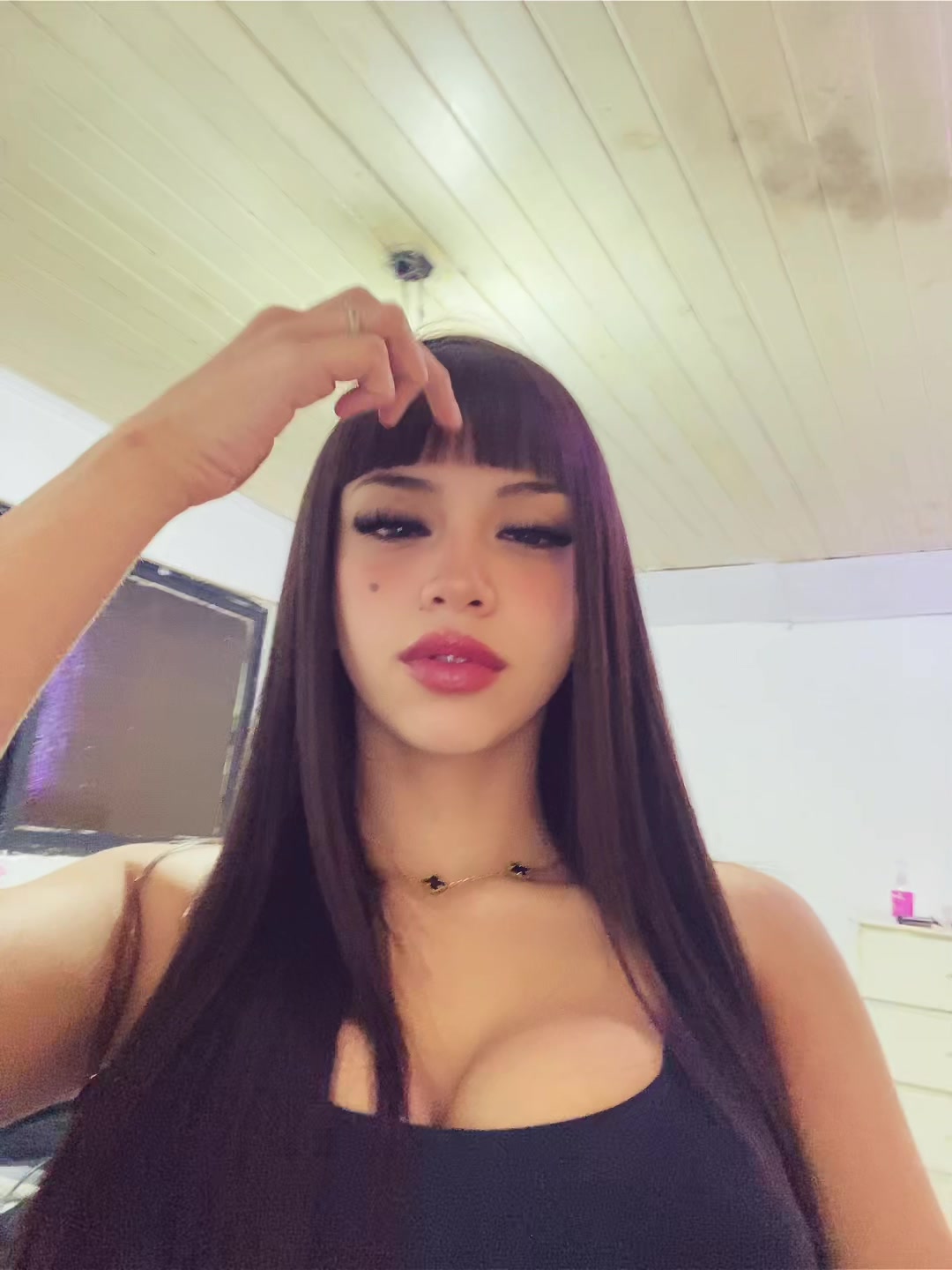 @VR🪭