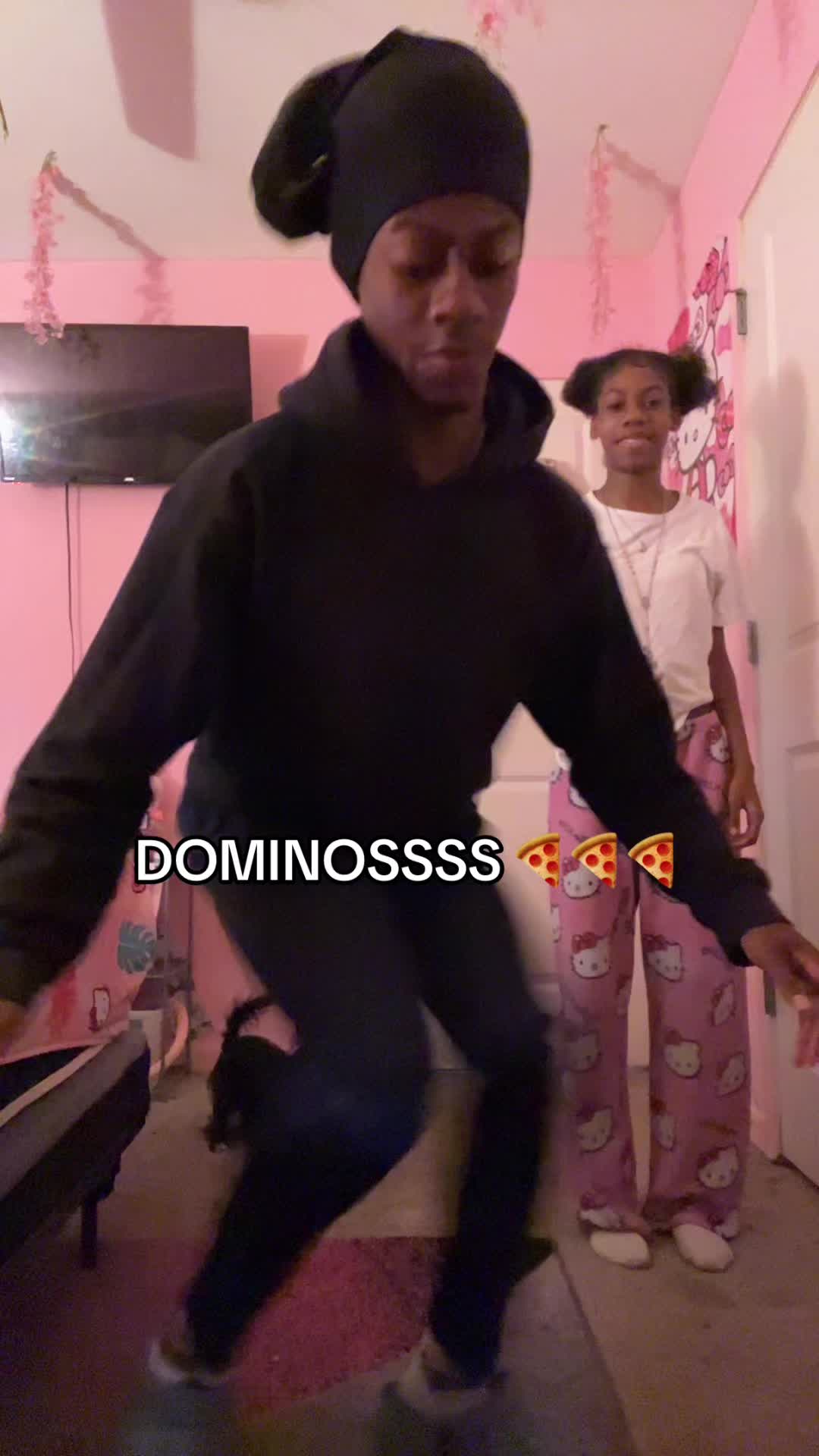 @TAYTAYDUH