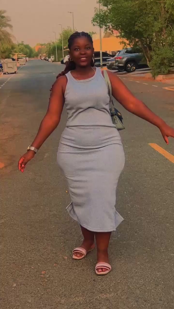 @Julie💥🌸