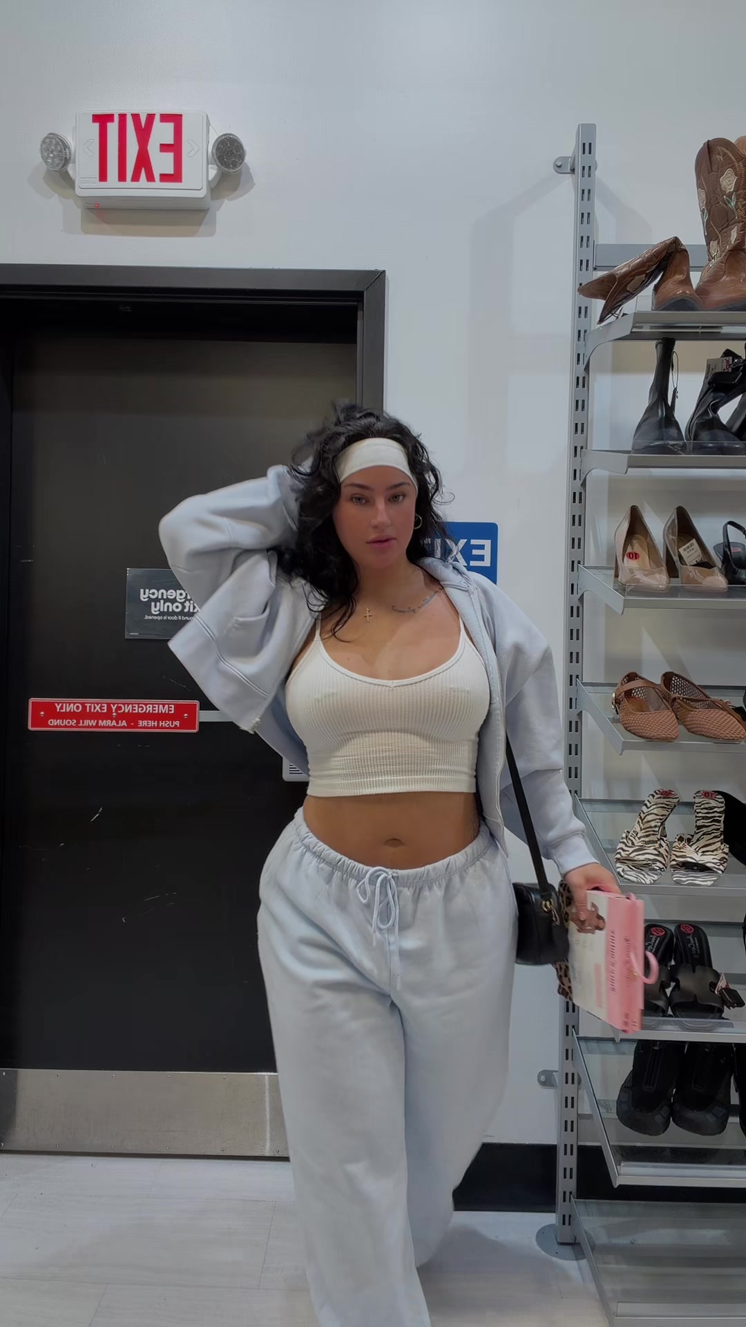 @Vi_Love_