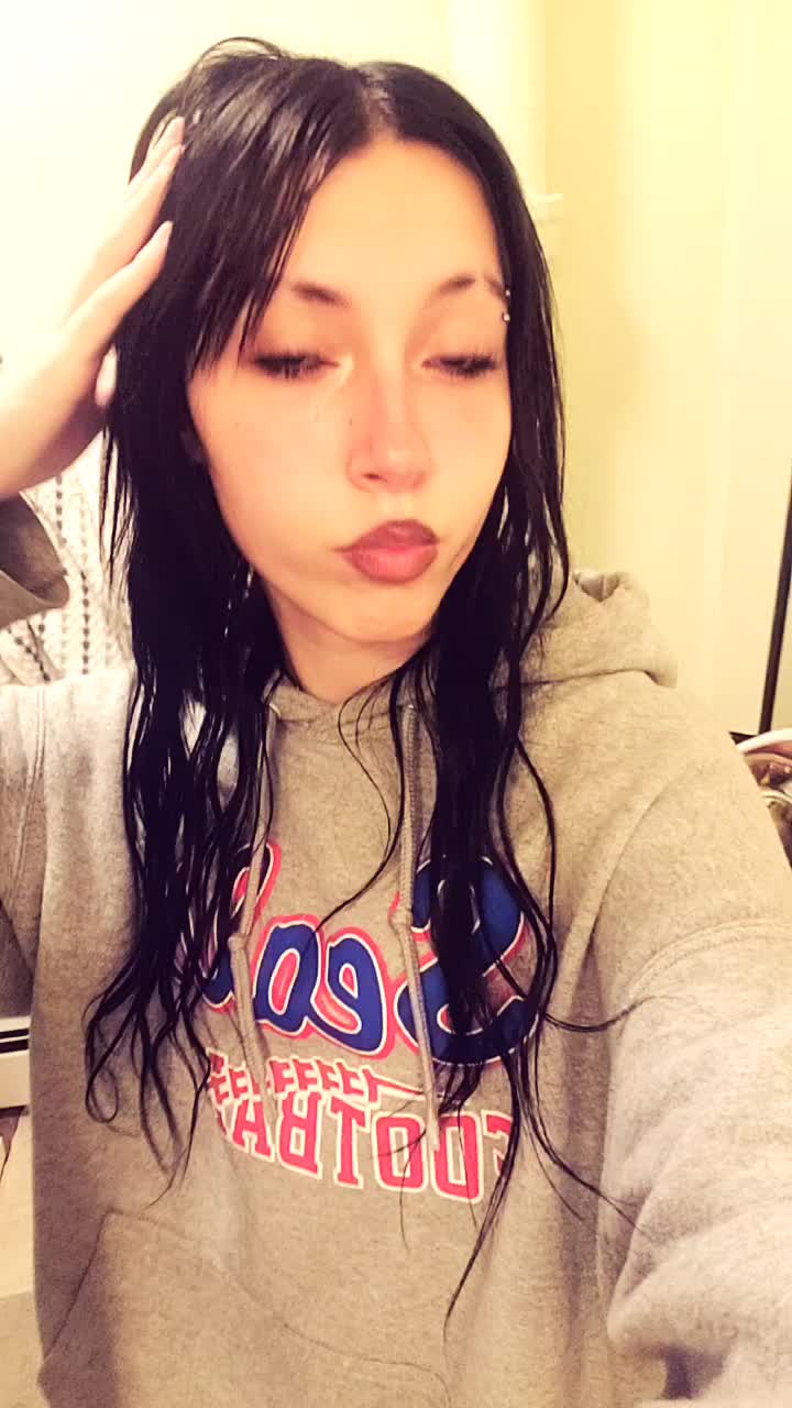 @ari.