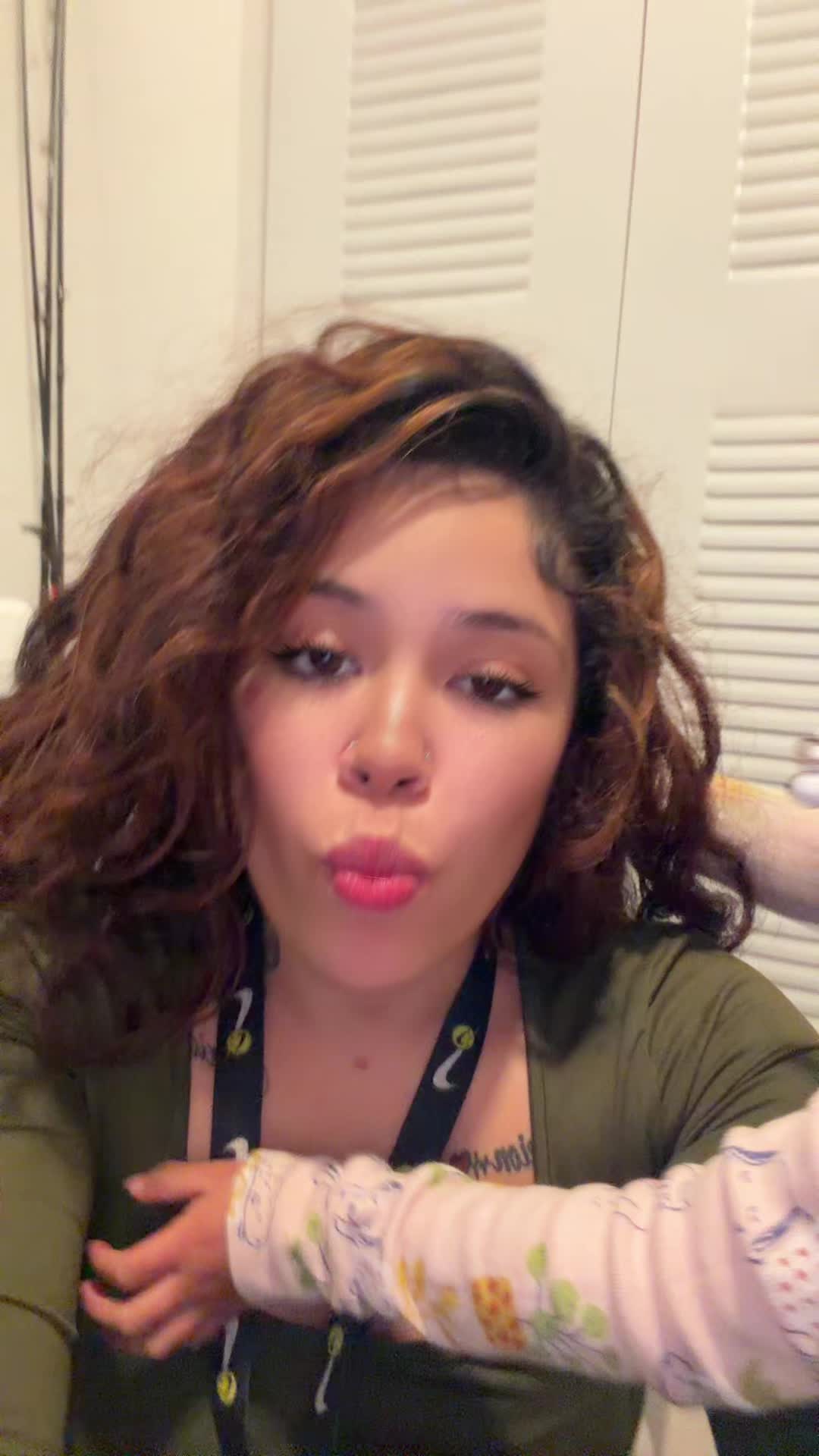 @Nini