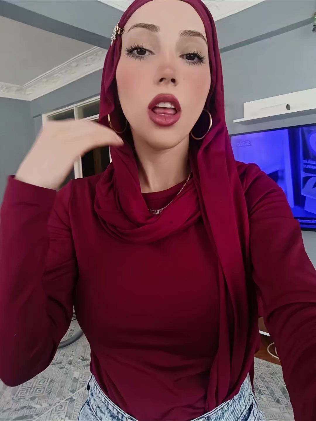 @56ozlx_kya