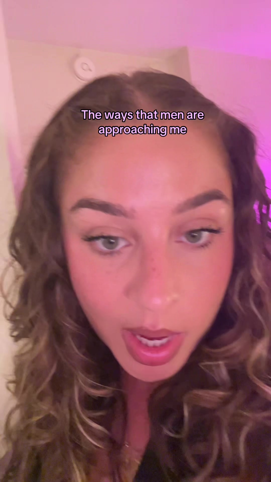@zoefromtheinternet