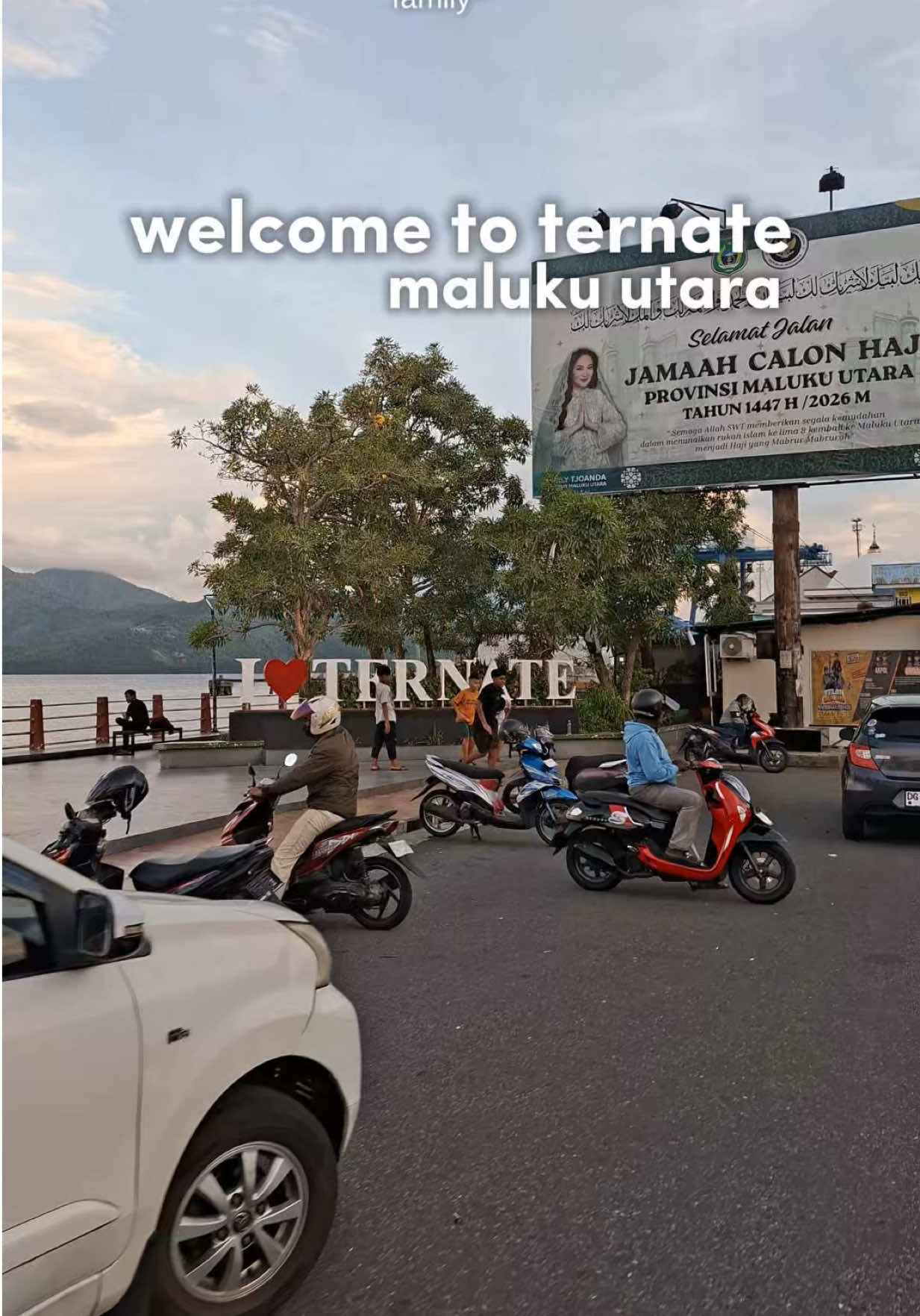 @suka review tempat hits