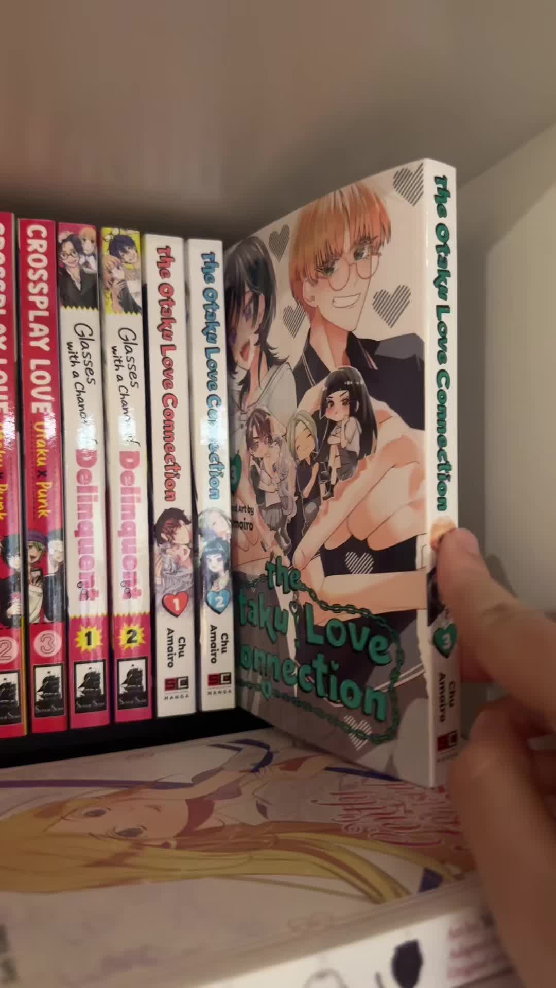 @_aniventure on IG/YT