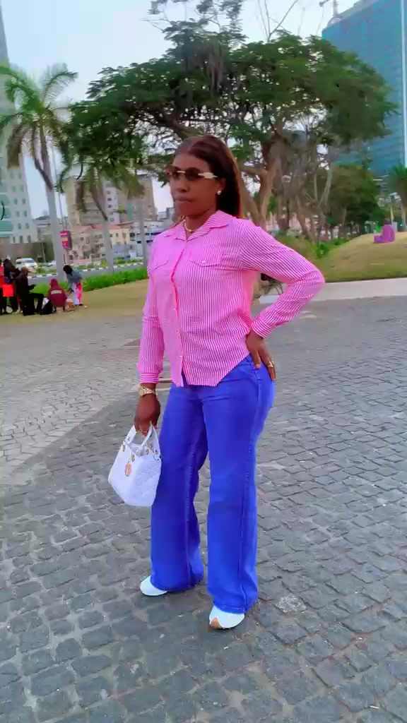 @ANNA NGANGA 🇨🇩🇦🇴