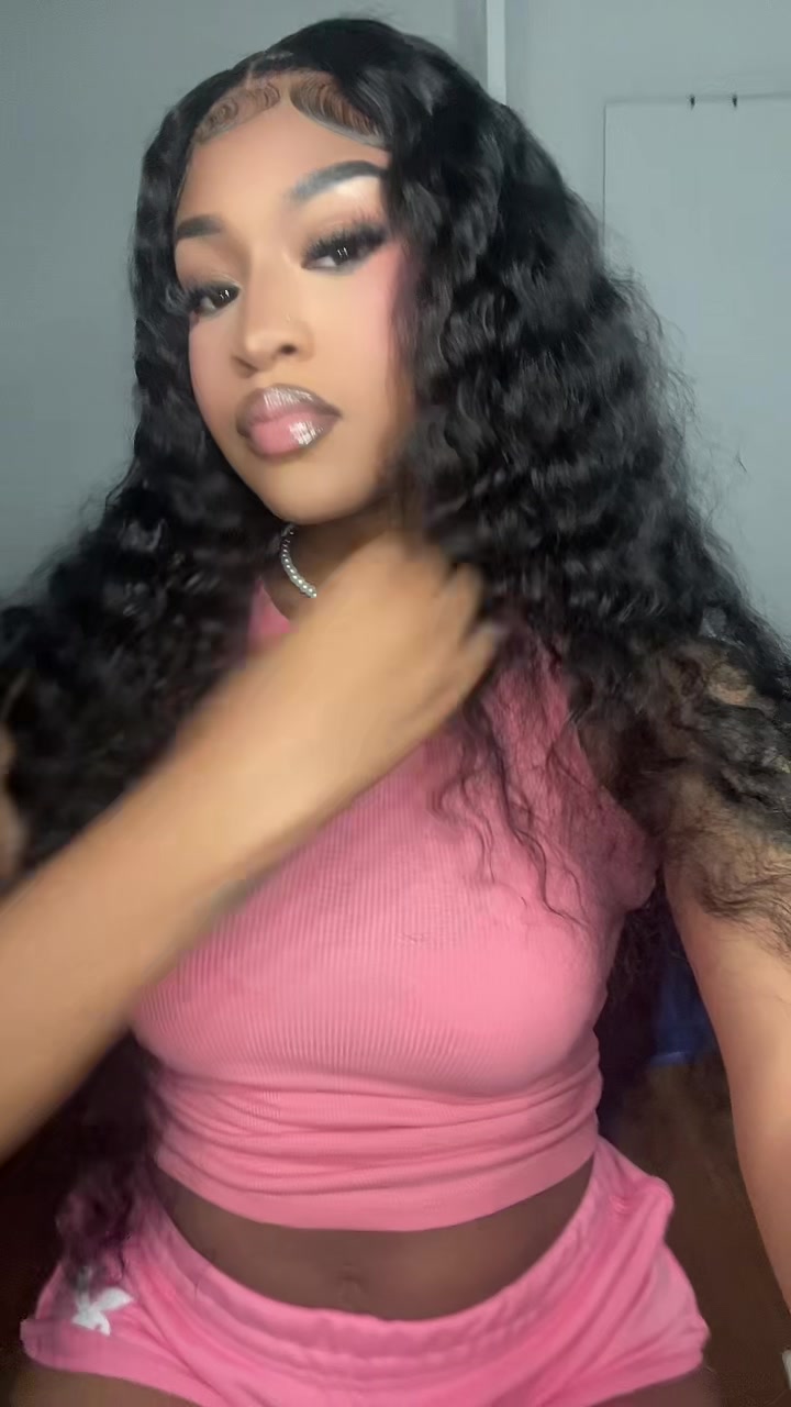 @QueenNae