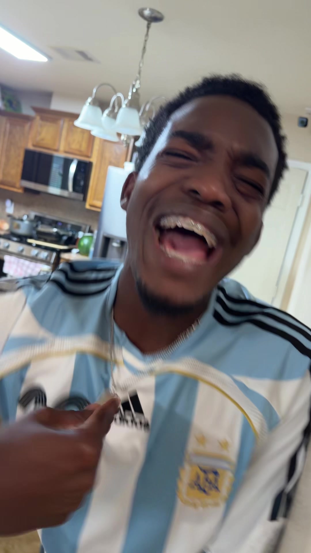 @Danise🦂