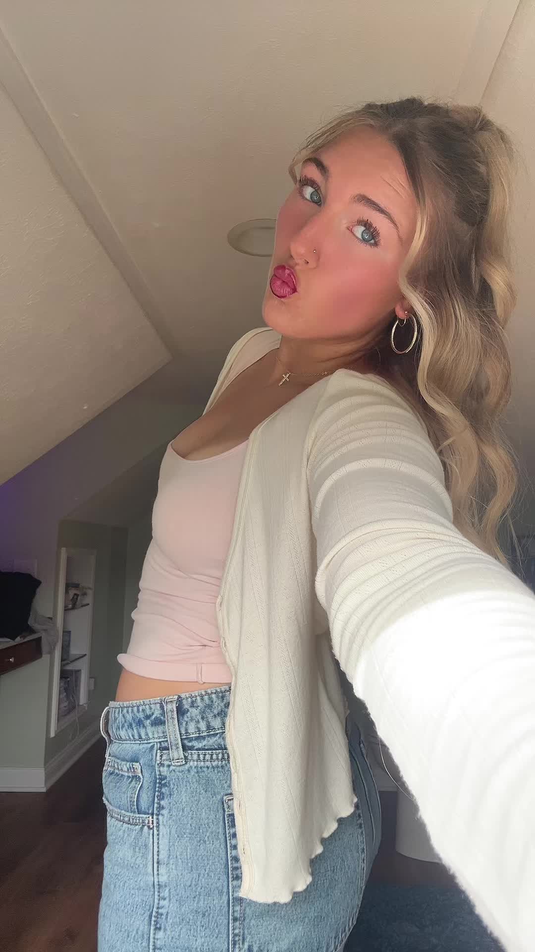 @leah