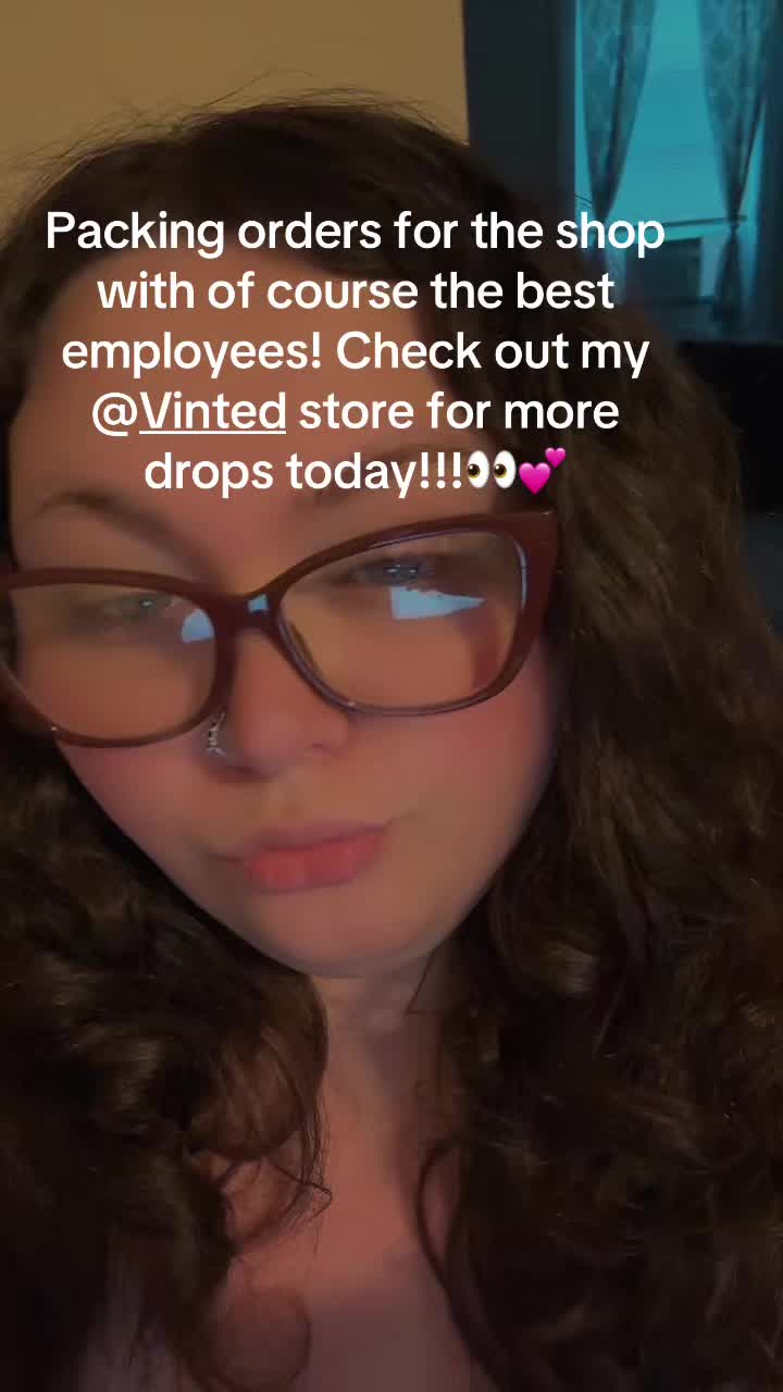 @EᒪIᘔᗩᗷETᕼᖇOᔕE🥀