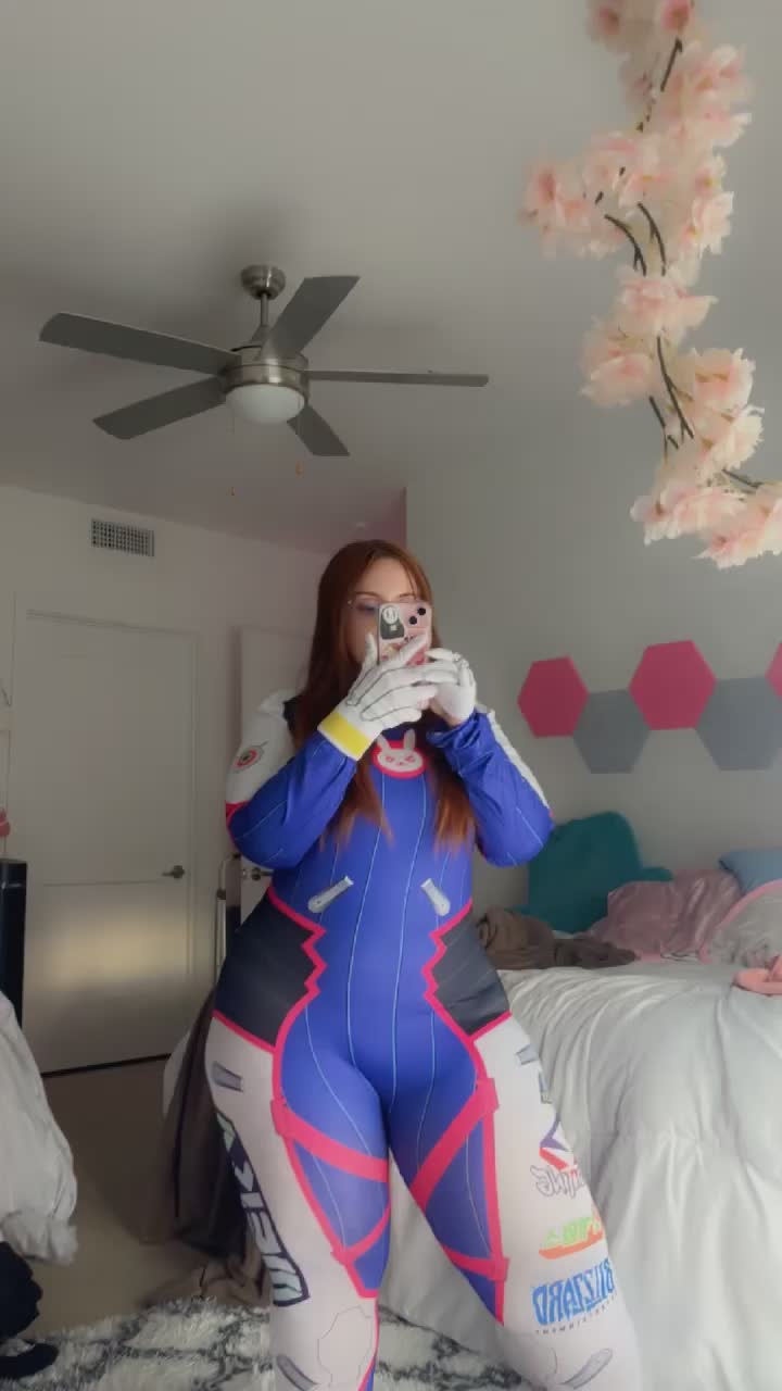 @Elle
