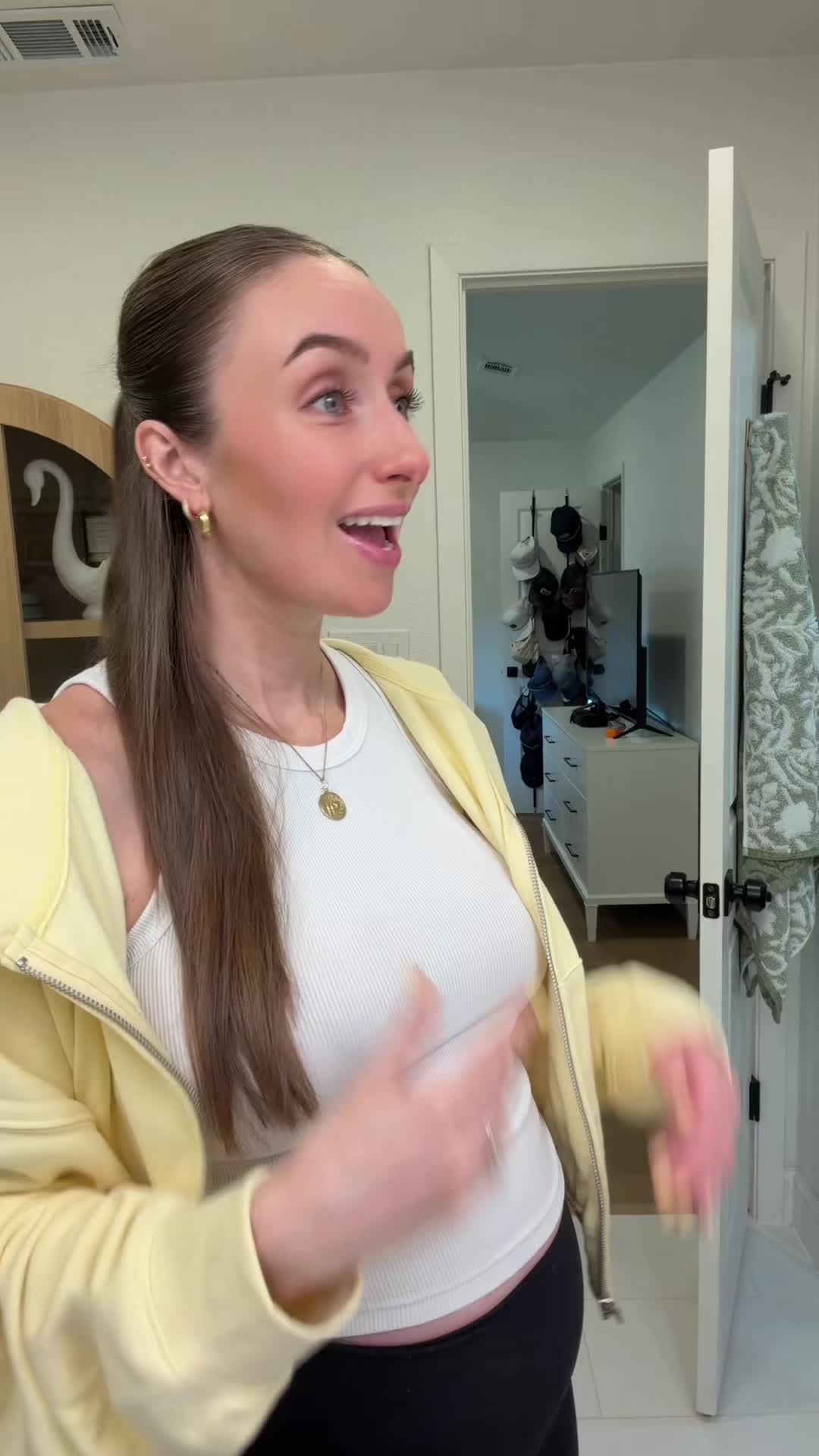 @beebzkneez