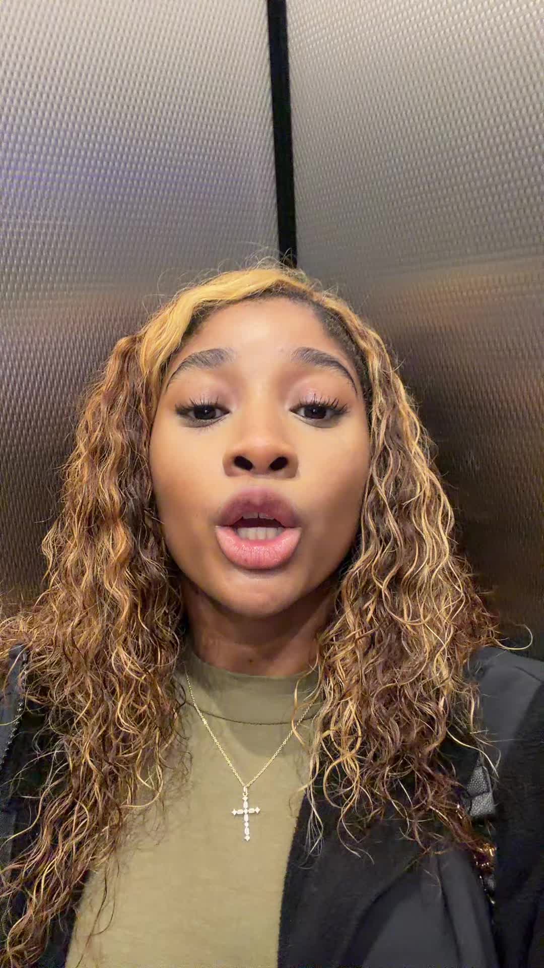 @GiaJ