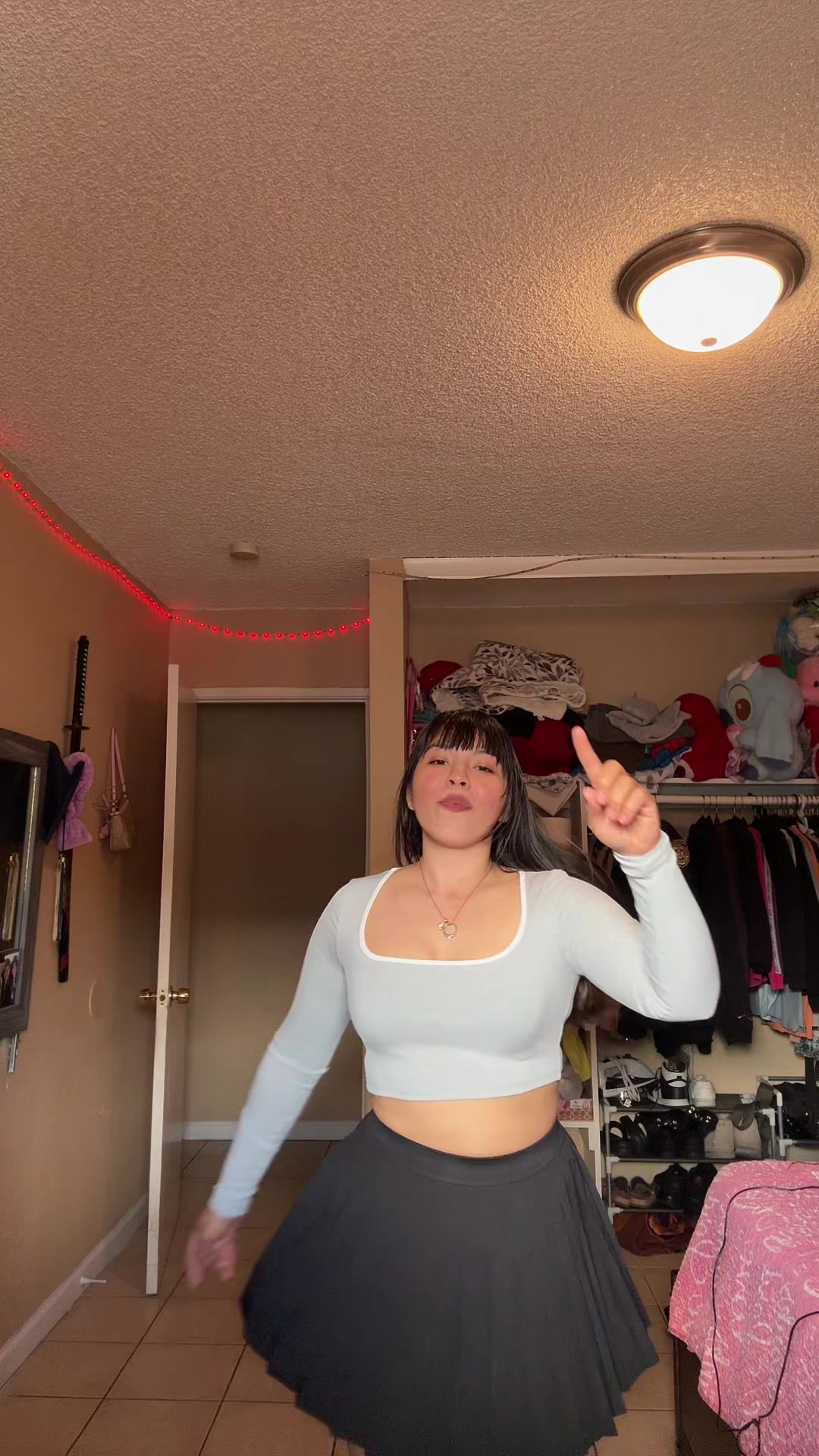@elisapineda980
