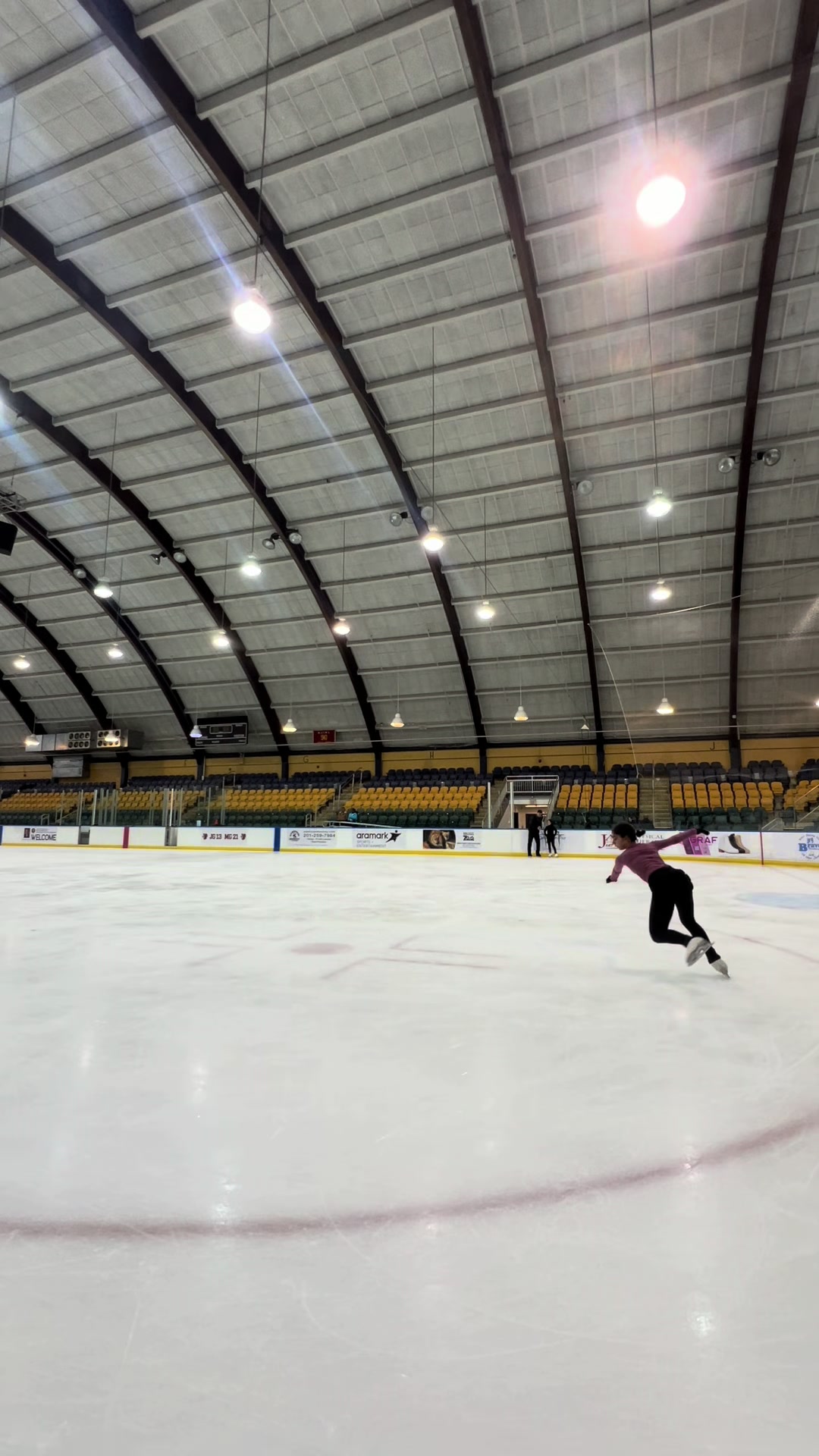 @mia🌟⛸️