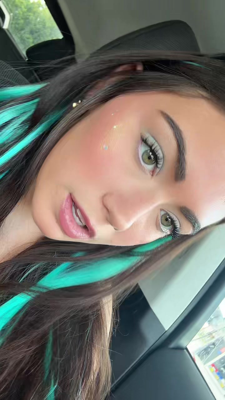 @lucyh252