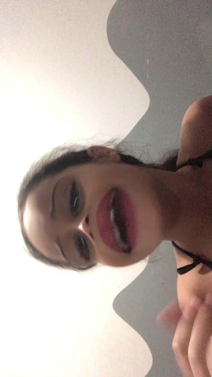 @Emilly Sc
