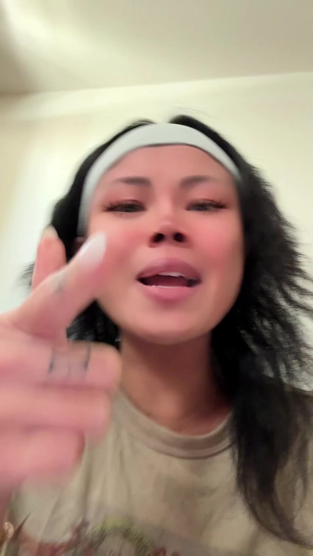 @Em