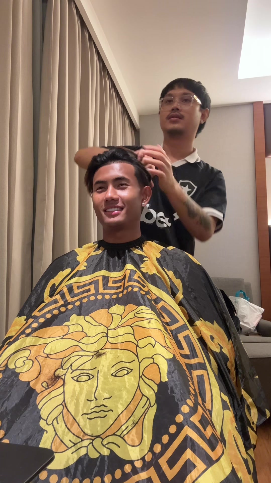 @Lilmaxz ⚽️✂️ Barber bangkok