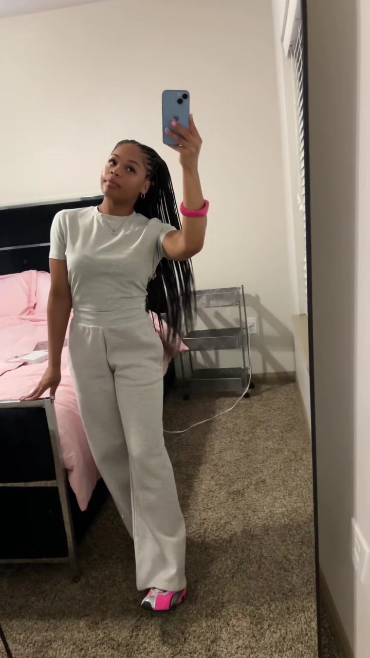 @babykennedi