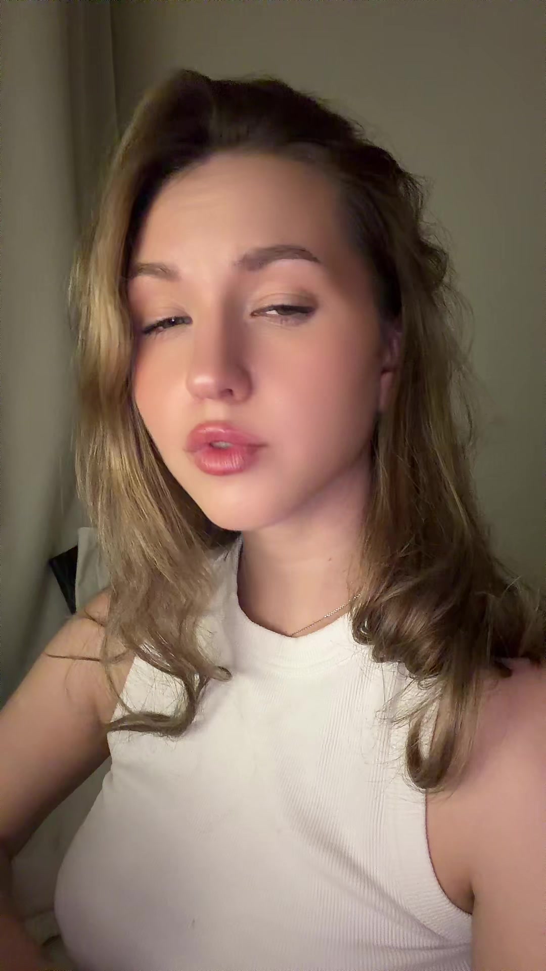 @vaaalensiaaas