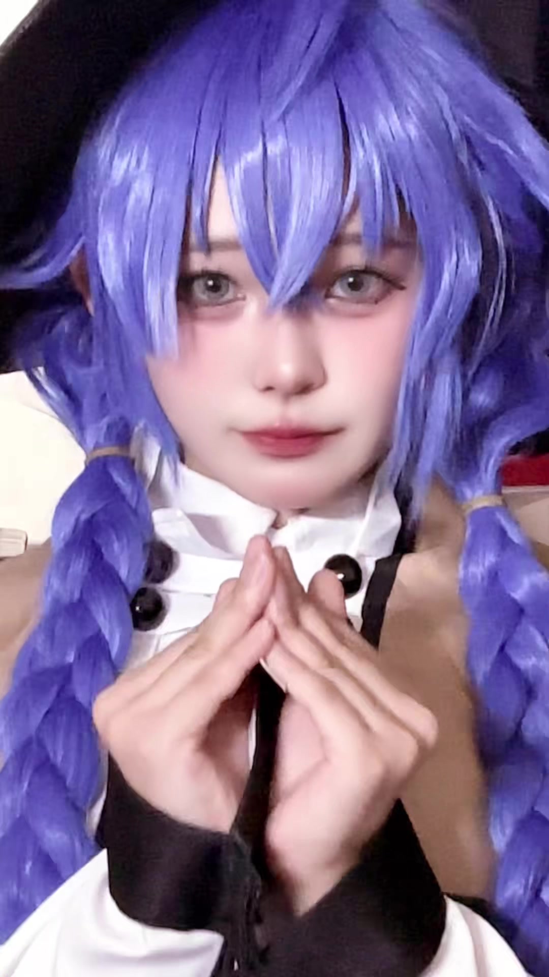 @éf°.*