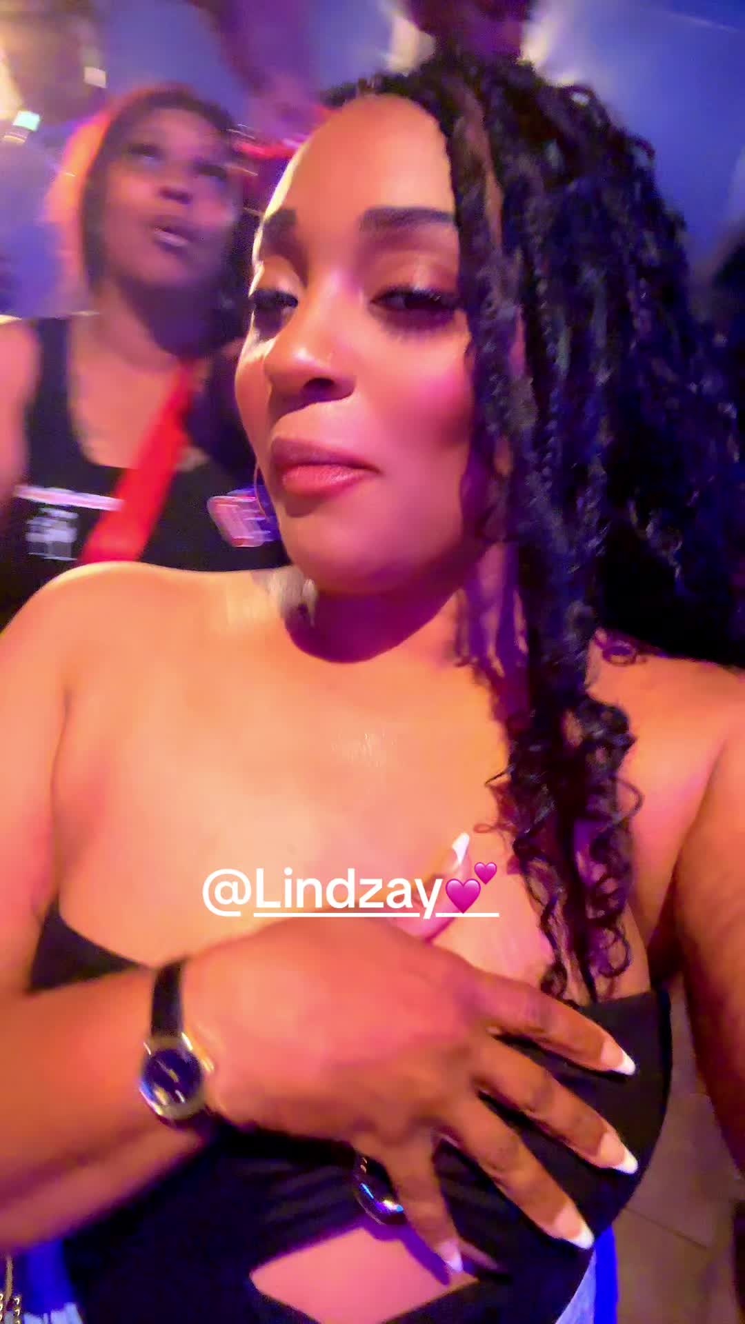 @Lenise🩷🩷🩵