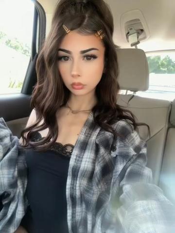 @Prettylilninasophia