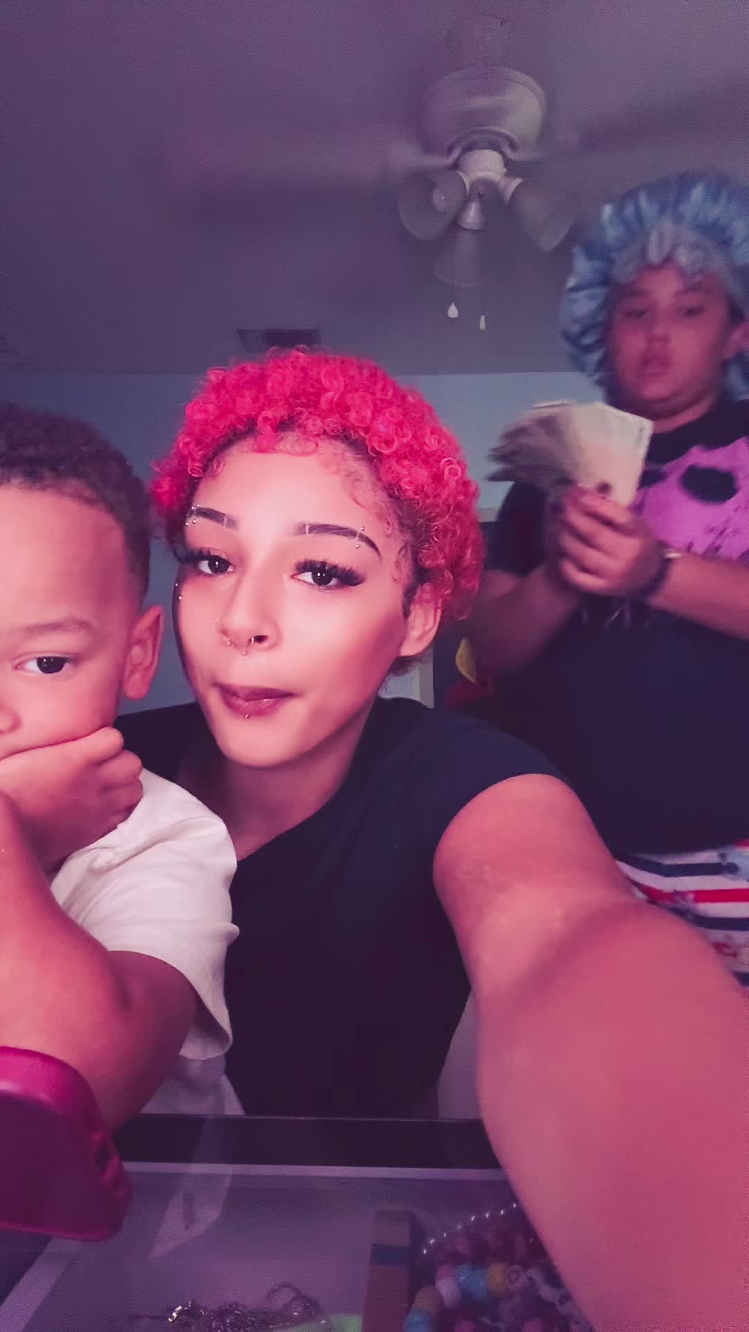 @rollmywoodsbaby