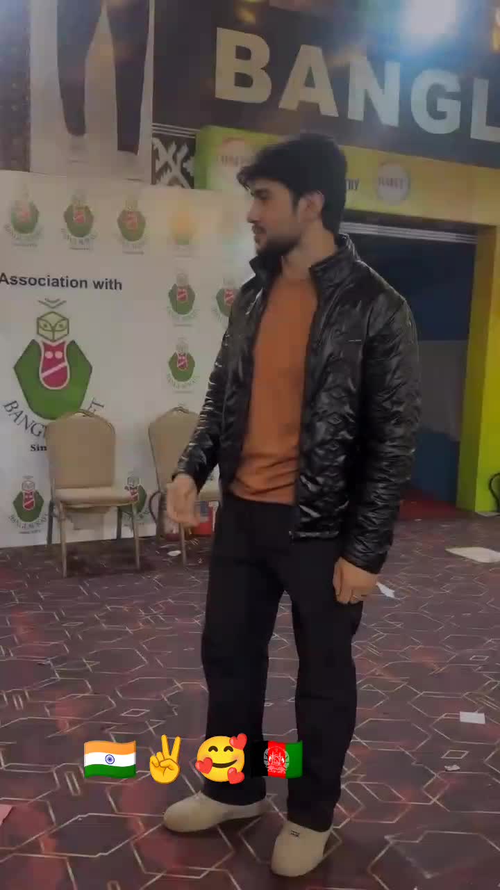 @کندهاري ځوان 😉