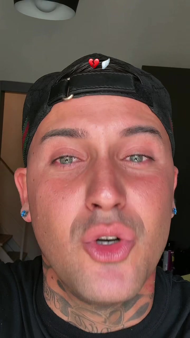 @Simoncino💔