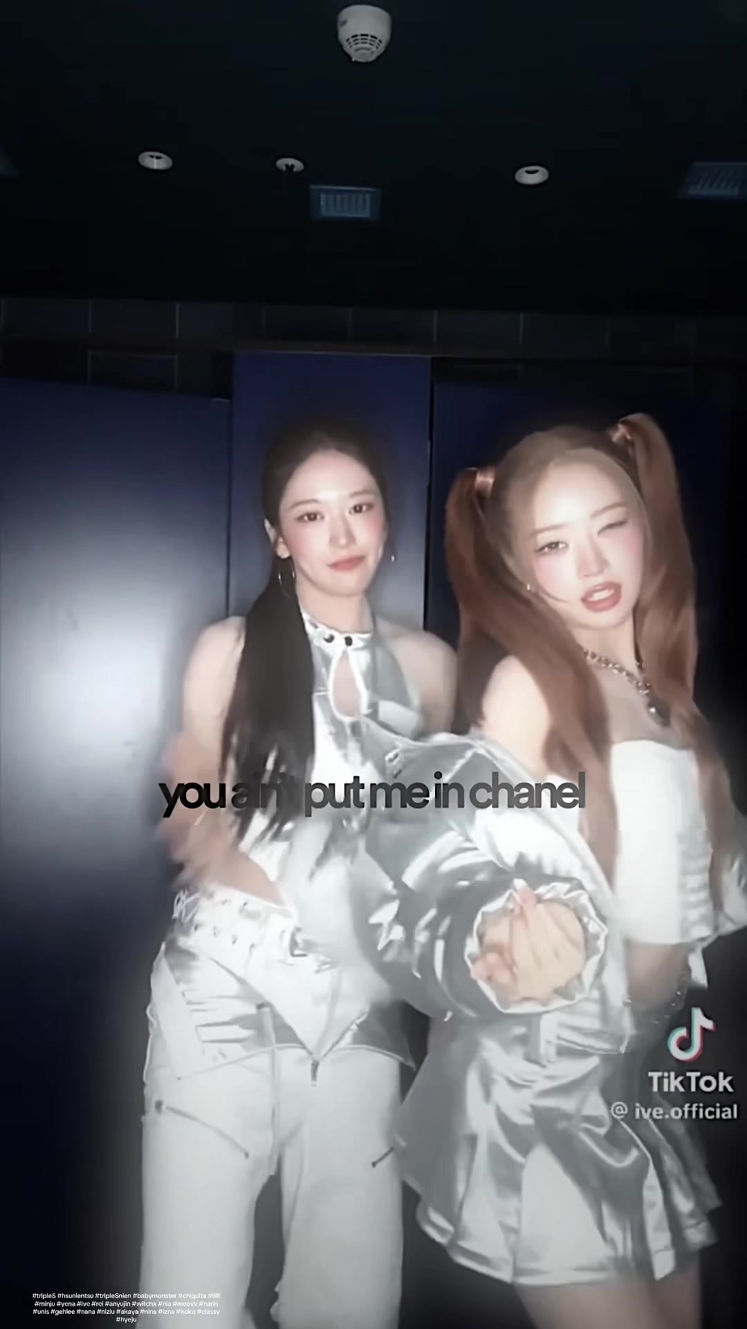 @vi²⁴ ★ saw tripleS x2