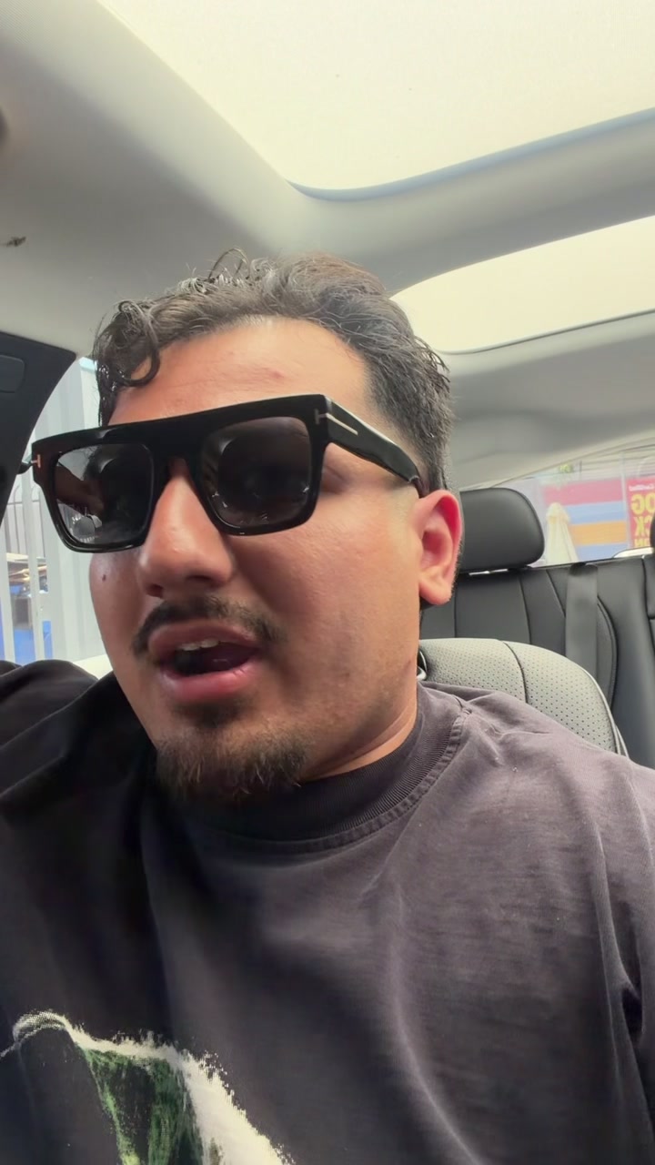 @ThatManSalas