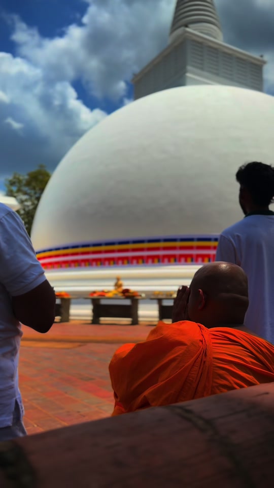 @@භාරතී -පොඩි- හාමුදුරුවෝ
