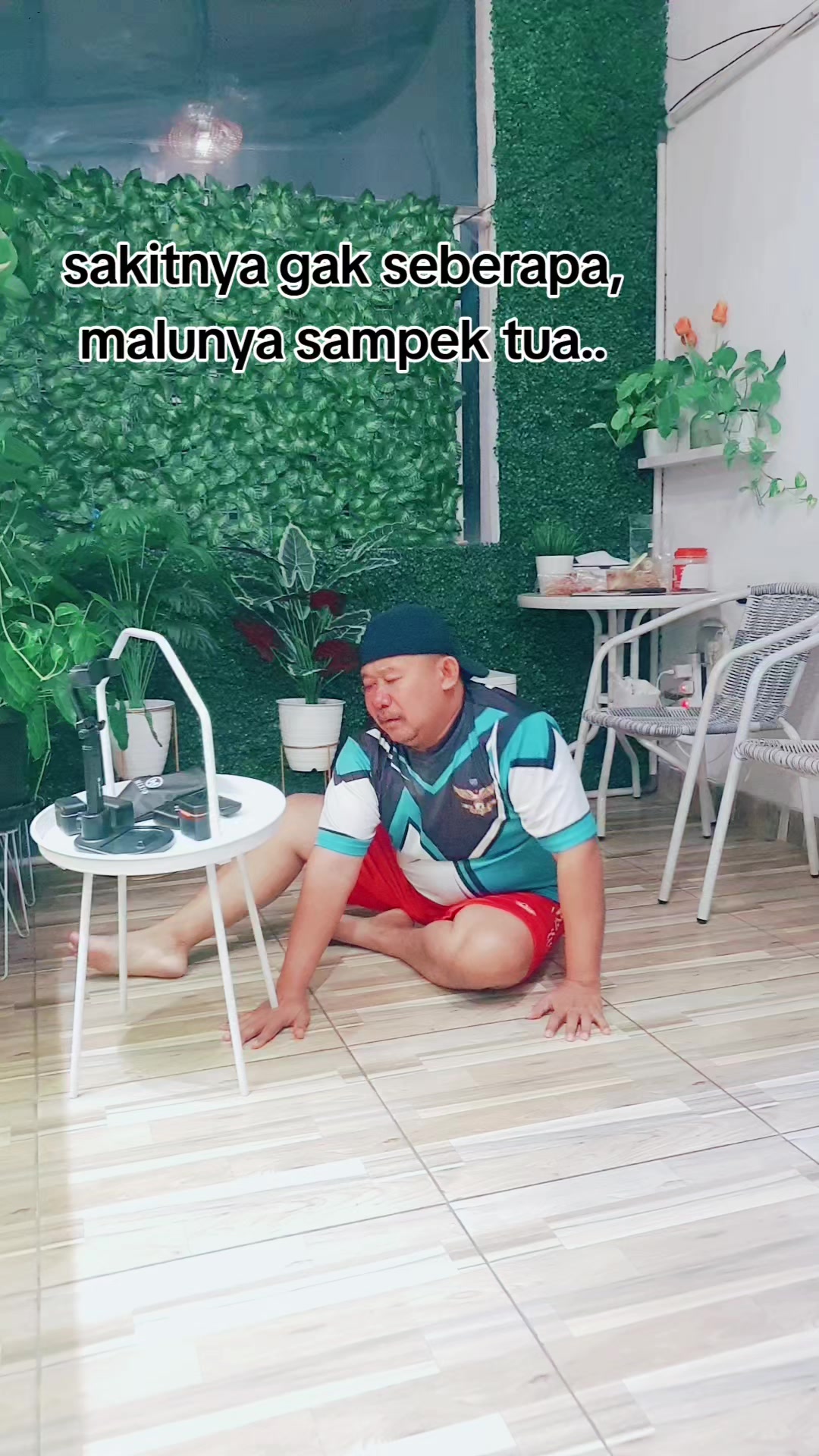 @Mbull di rumah