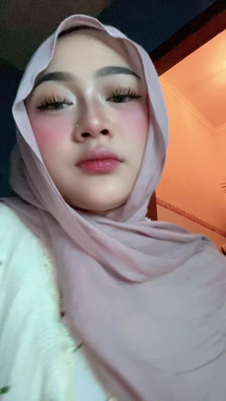 @ig: madeby.cyyn